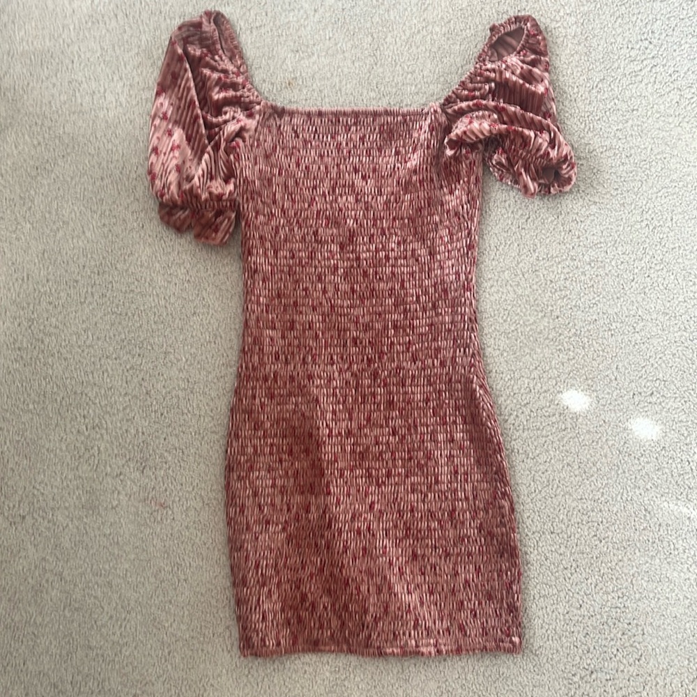 Lulus Pink Velvet Floral Dress